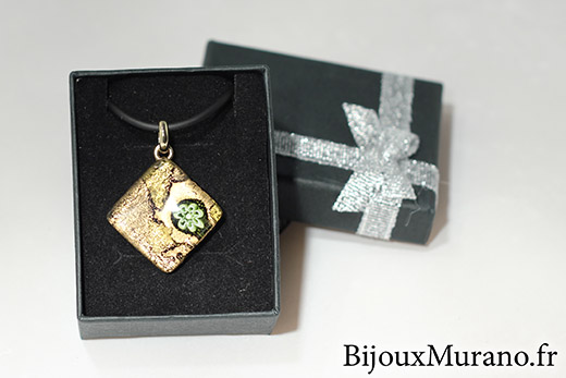 Pendentif Amelia Vert Tilleul