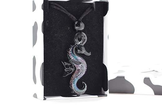Pendentif Hippocampe Bleu Violet