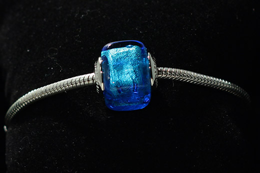 Perle Carrée Bleu Safre