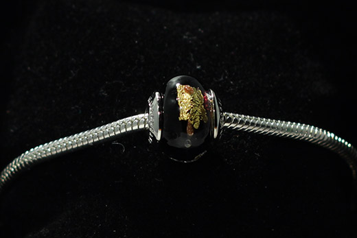Perle Ronde Noir Or Et Argent