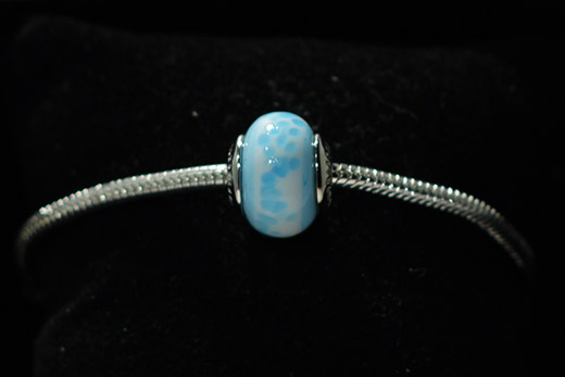Perle Ronde Blanc Et Bleu Aigue-Marine Tacheté