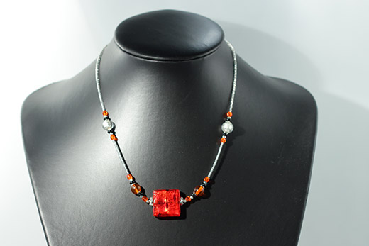 Collier Eva Rouge Et Argent